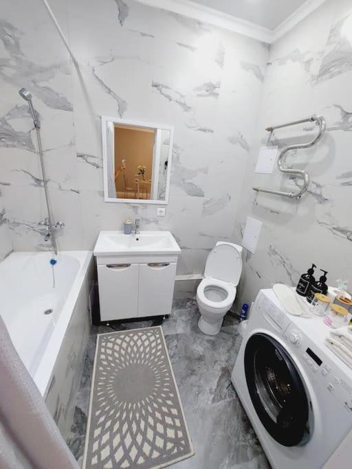 Жк Only Sun В 10 Минутах От Аэропорта Apartment Astana Ngoại thất bức ảnh